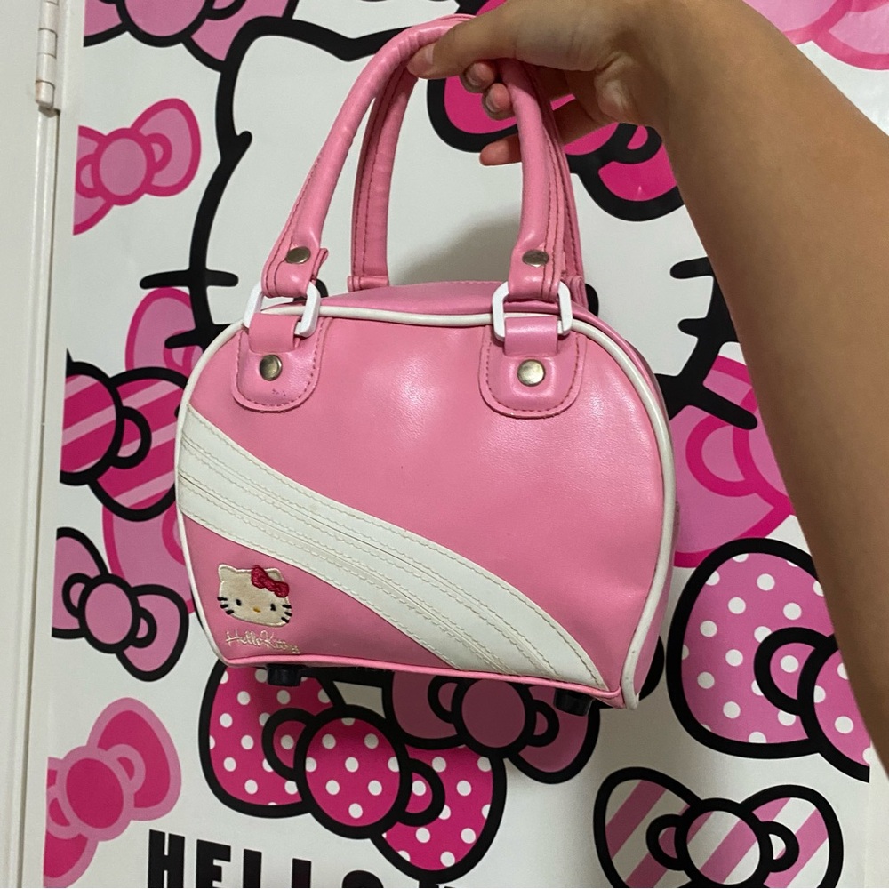 Vintage hello kitty mini bowler bag